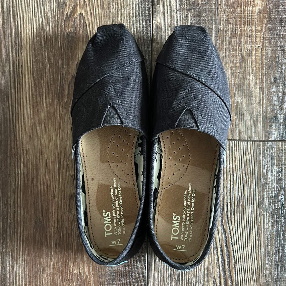 Tom’s Classic in Black
